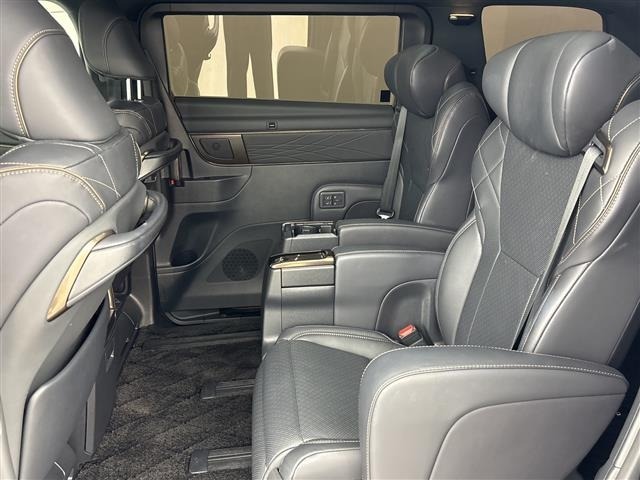 Toyota VELLFIRE 2024 8233227-7