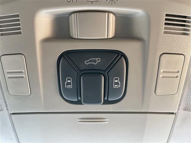 Toyota VELLFIRE 2013 8233245-11