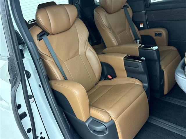 Toyota VELLFIRE 2024 8233259-11