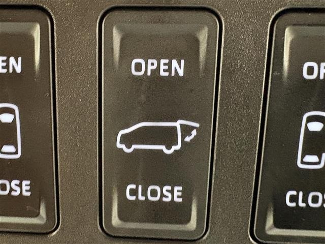 Toyota VELLFIRE 2024 8233259-8