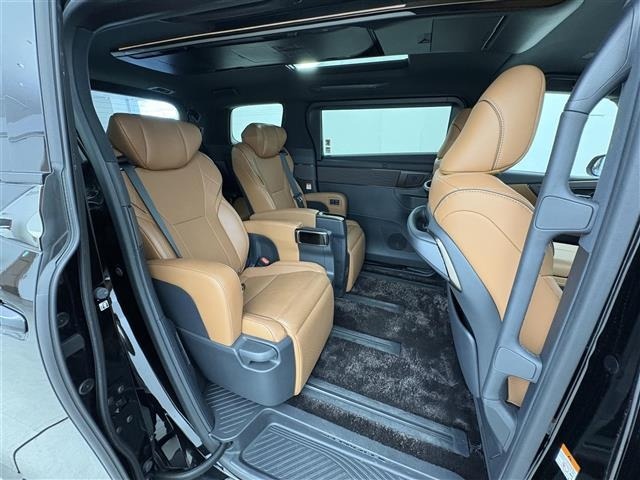 Toyota VELLFIRE 2023 8233290-11
