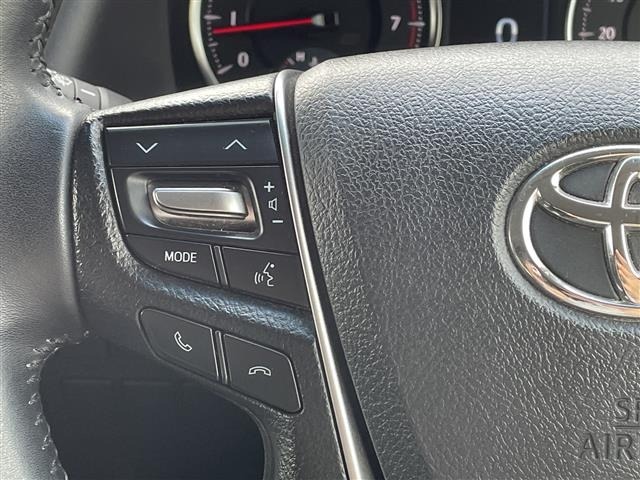 Toyota VELLFIRE 2016 8233291-1