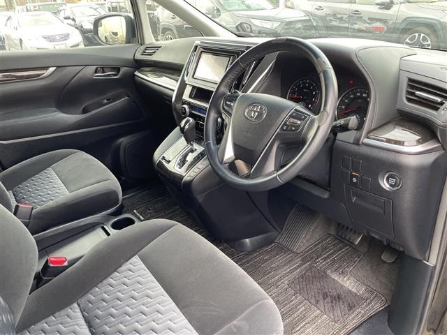 Toyota VELLFIRE 2016 8233291-8