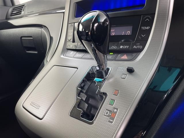 Toyota VELLFIRE 2012 8233292-18