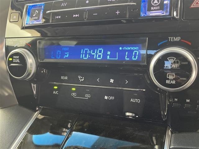 Toyota VELLFIRE 2016 8233312-20