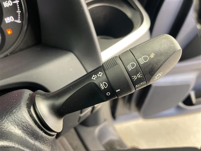 Toyota VELLFIRE 2016 8233312-8