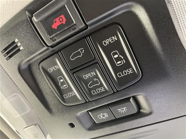 Toyota VELLFIRE 2018 8233318-7