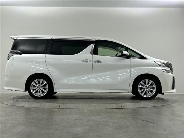 Toyota VELLFIRE 2017 8233319-13