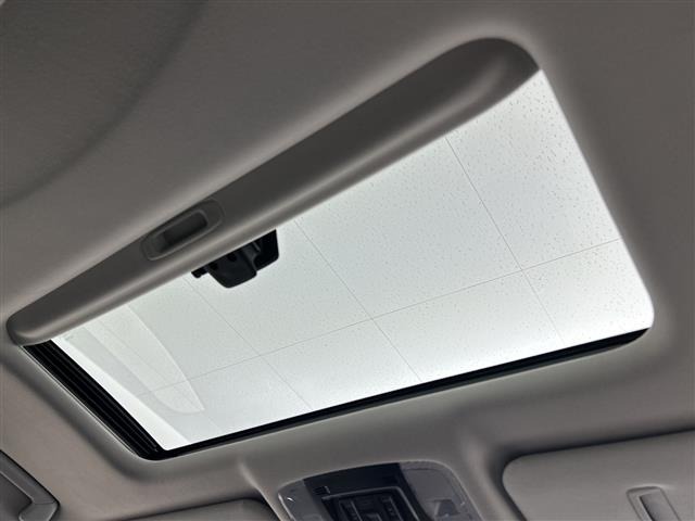 Toyota VELLFIRE 2017 8233319-17