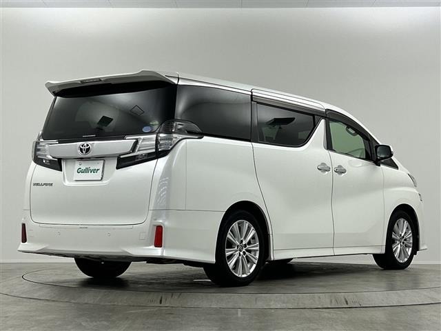 Toyota VELLFIRE 2017 8233319-20