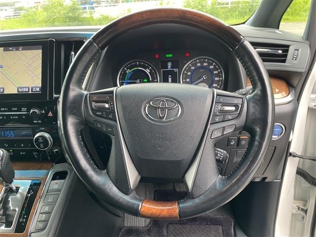 Toyota VELLFIRE 2017 8233320-17