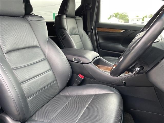 Toyota VELLFIRE 2017 8233320-20