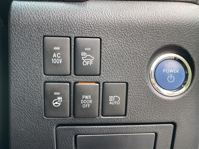 Toyota VELLFIRE 2017 8233320-8