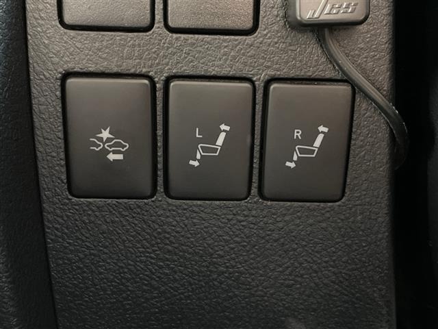 Toyota VELLFIRE 2017 8233320-9