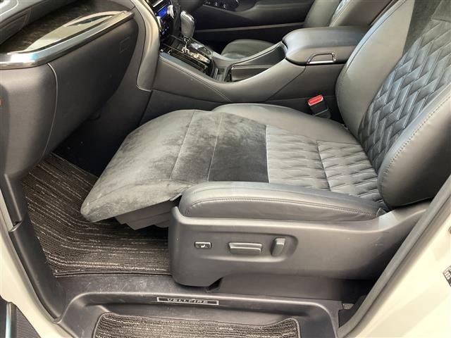 Toyota VELLFIRE 2015 8233332-3