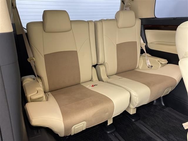 Toyota VELLFIRE 2016 8233333-8