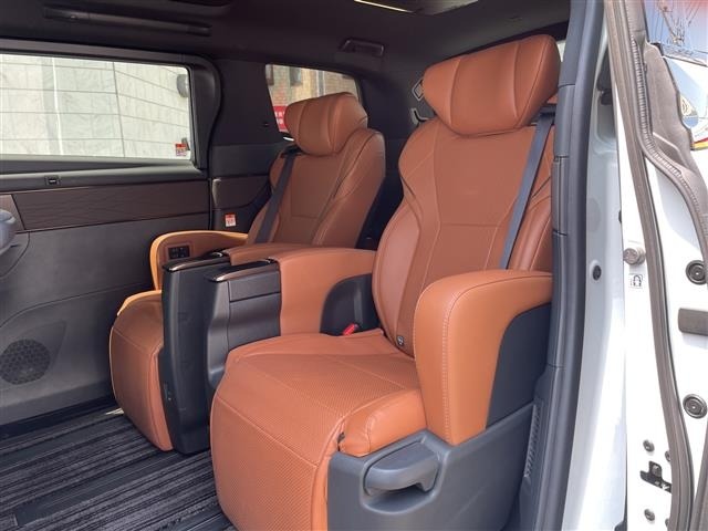 Toyota VELLFIRE 2025 8233354-22
