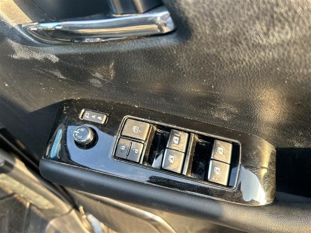 Toyota VELLFIRE 2019 8233355-4