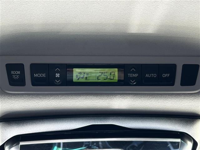 Toyota VELLFIRE 2014 8233364-1