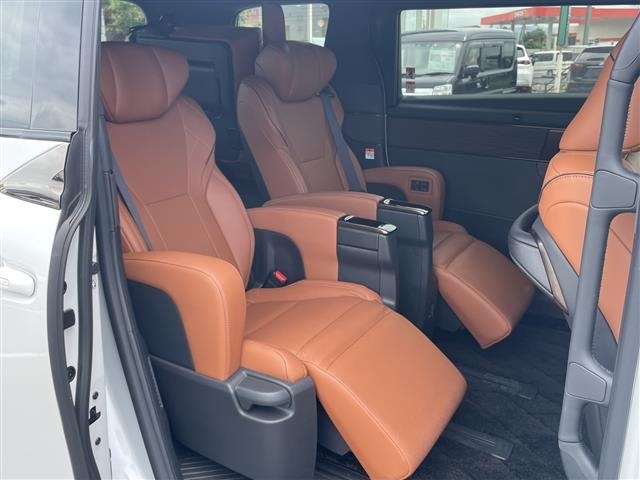 Toyota VELLFIRE 2024 8233370-2