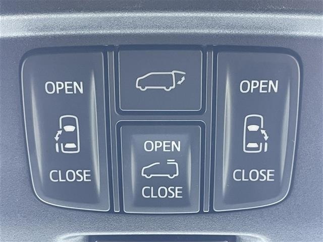 Toyota VELLFIRE 2017 8233371-1