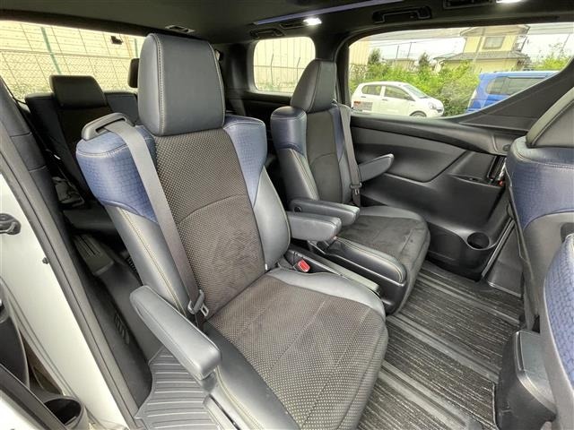 Toyota VELLFIRE 2017 8233371-9
