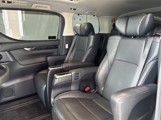 Toyota VELLFIRE 2018 8233375-10