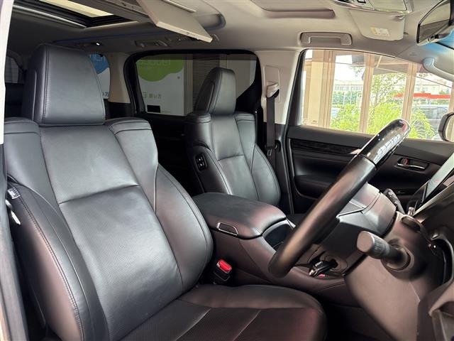 Toyota VELLFIRE 2018 8233375-7