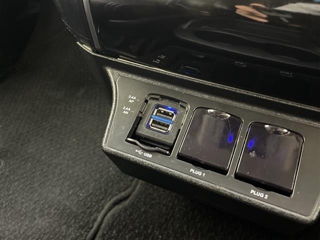 Toyota VELLFIRE 2017 8233382-1