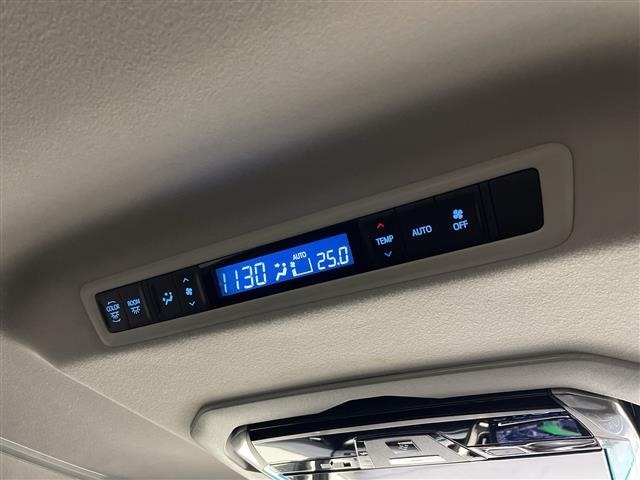 Toyota VELLFIRE 2017 8233382-22