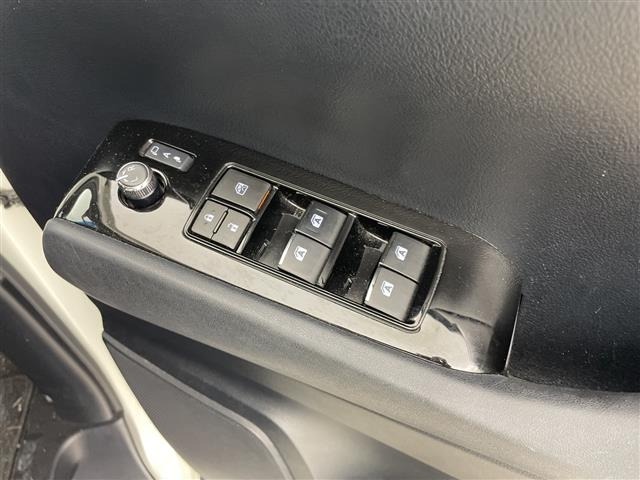 Toyota VELLFIRE 2017 8233382-4