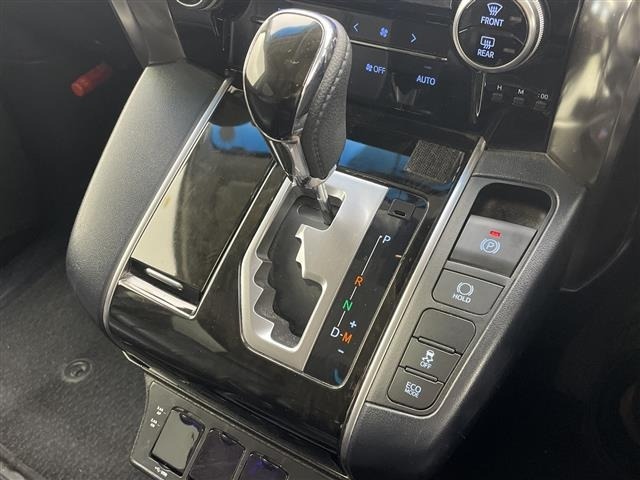 Toyota VELLFIRE 2017 8233382-5