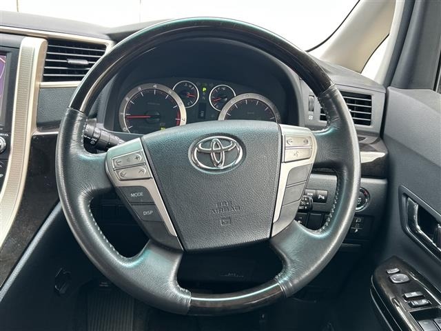 Toyota VELLFIRE 2013 8233383-12