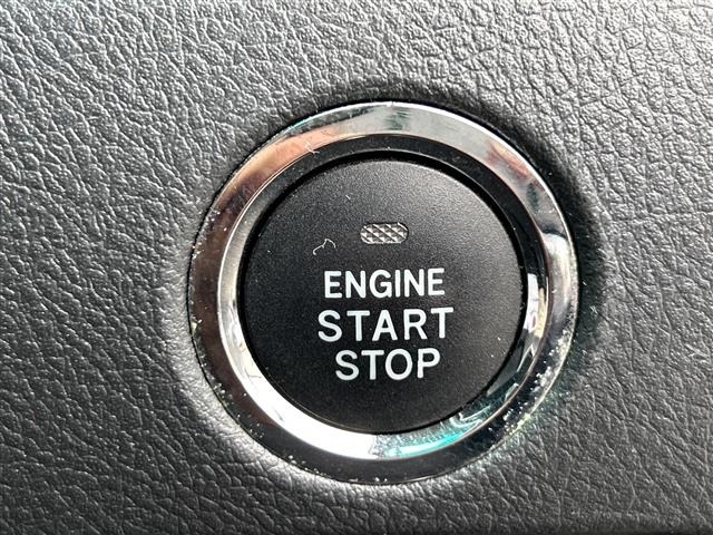 Toyota VELLFIRE 2013 8233383-2