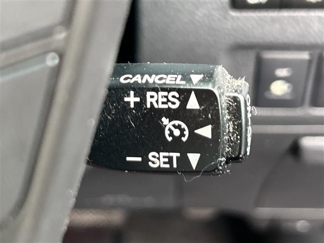 Toyota VELLFIRE 2013 8233383-9