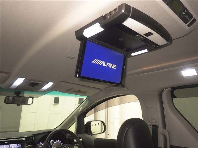Toyota VELLFIRE 2012 8233443-8