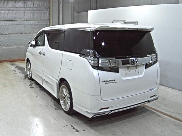 Toyota VELLFIRE 2015 8233457-1