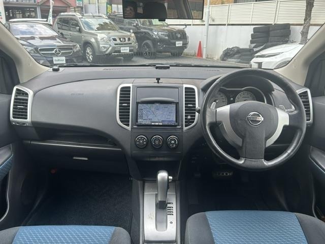Nissan Wingroad 2007 8212789-14