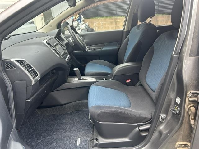 Nissan Wingroad 2007 8212789-8