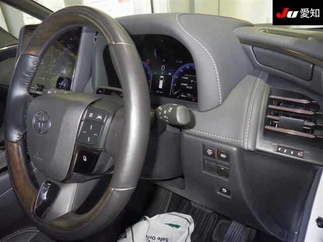 Toyota ALPHARD 2024 8245809-5