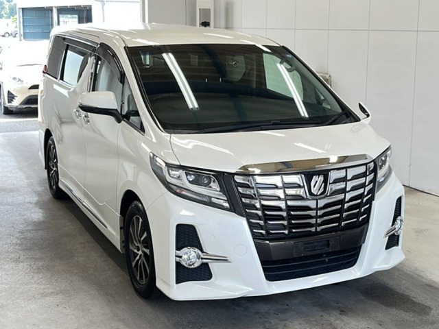 Toyota ALPHARD 2017 8245835-4