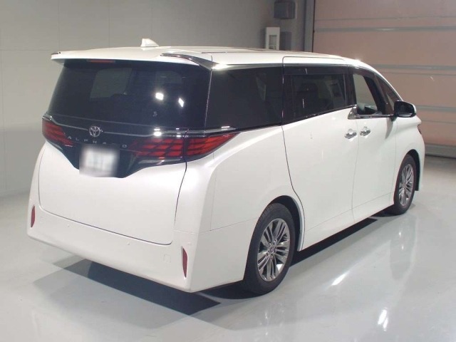 Toyota ALPHARD 2025 8245880-1