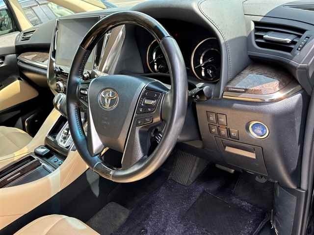 Toyota ALPHARD 2020 8245900-3