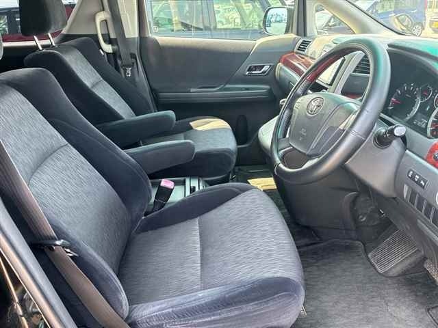 Toyota ALPHARD 2011 8245912-7