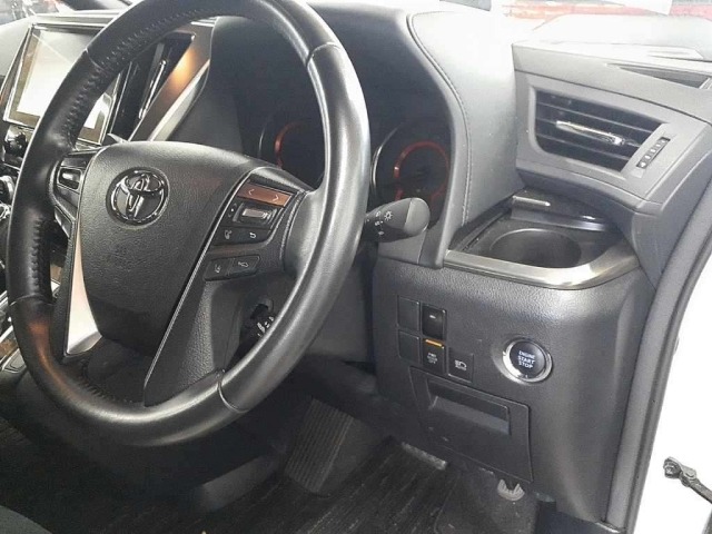 Toyota ALPHARD 2021 8246042-9