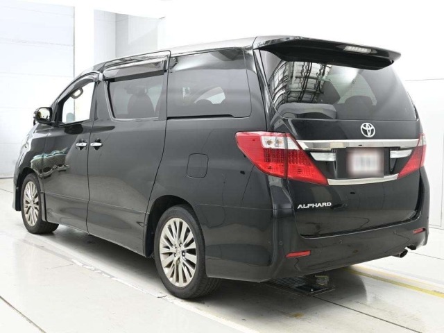 Toyota ALPHARD 2013 8246112-6