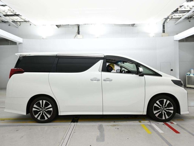 Toyota ALPHARD 2023 8246152-3