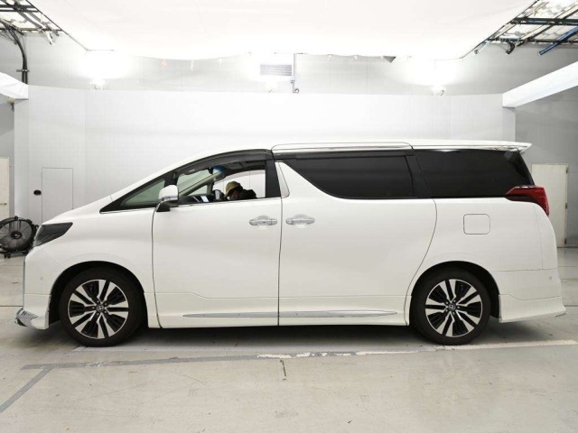Toyota ALPHARD 2022 8246153-4