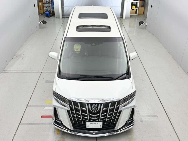 Toyota ALPHARD 2022 8246153-7