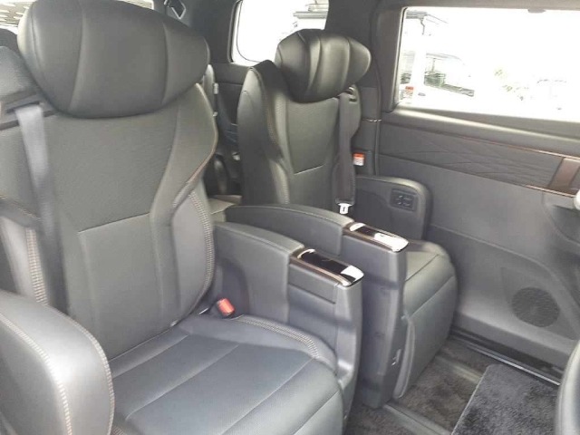 Toyota ALPHARD 2025 8246164-11